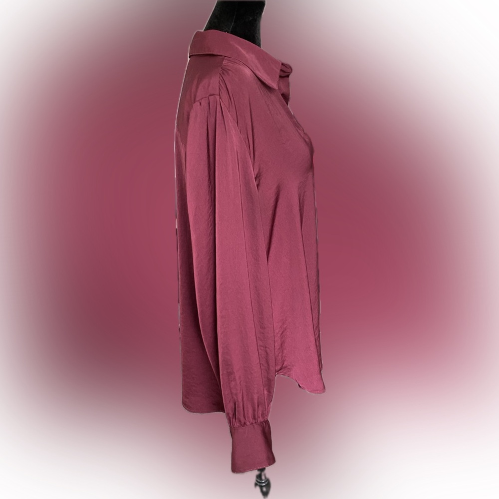 Banana Republic Satin Pullover Split Neck Blouse - Size Large - Picture 5 of 9